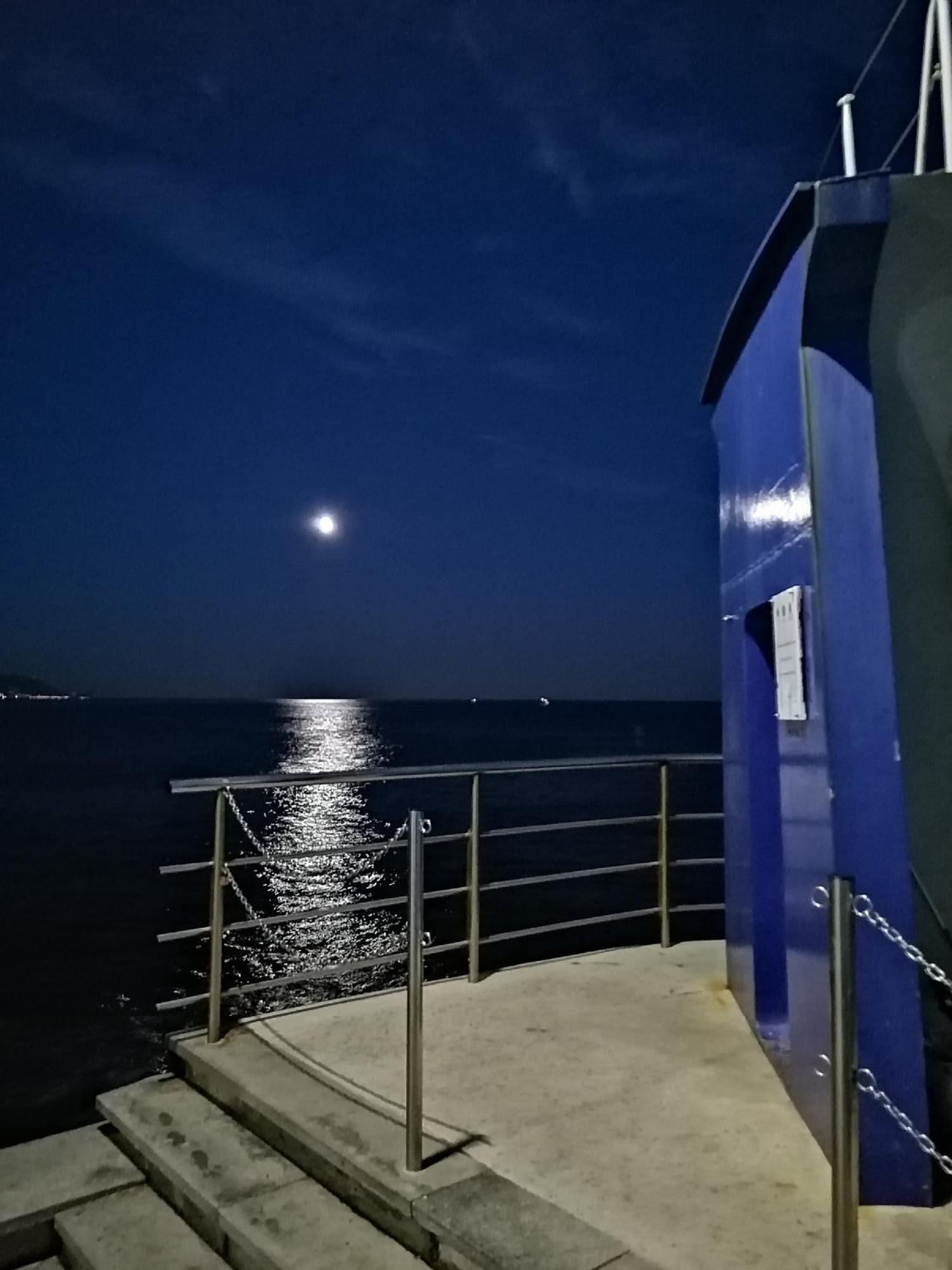 Appartamento Loano Climatizzato Mt 650 Dal Mare Exterior foto